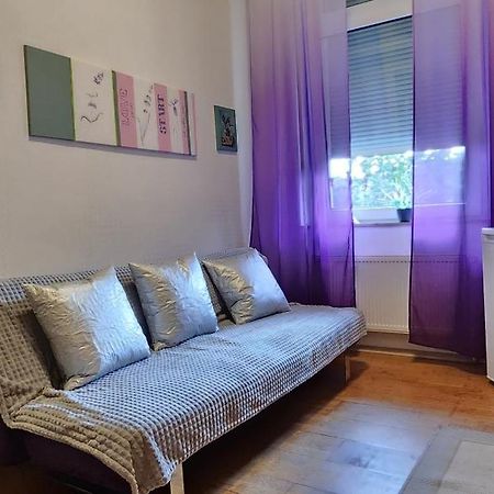 Elena Flat Lavendel Duisburg Zentrum Extérieur photo