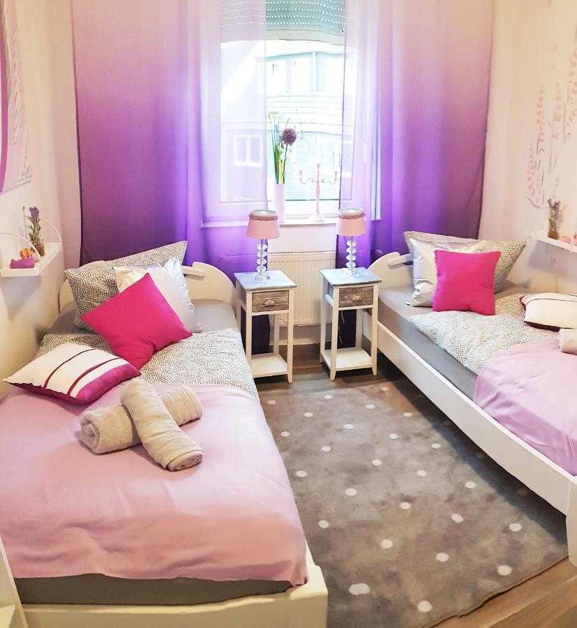 Elena Flat Lavendel Duisburg Zentrum Extérieur photo